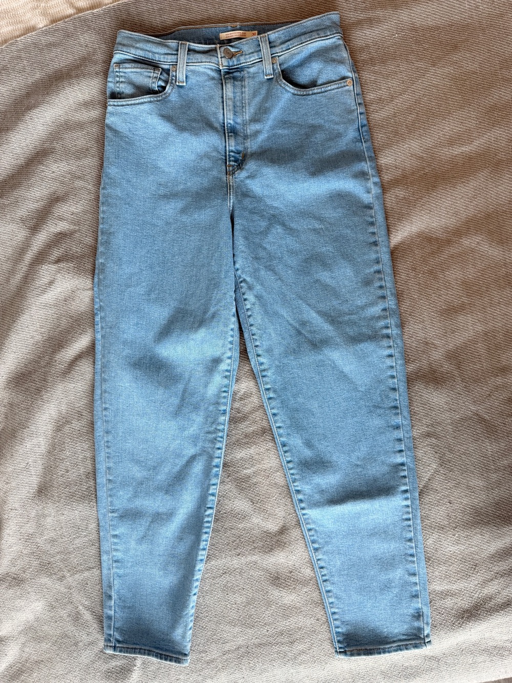 Levi’s High-waisted women’s jeans